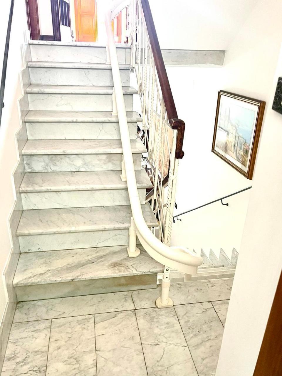 Casa Ave Viareggio Exterior foto